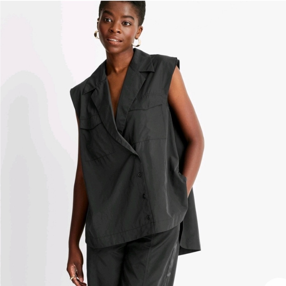 Target Future Collective Kahlana Brown Women Sleeveless Nylon Button-Down Shirt